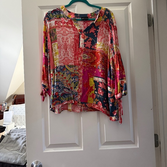 Tunic - Picture 1 of 1